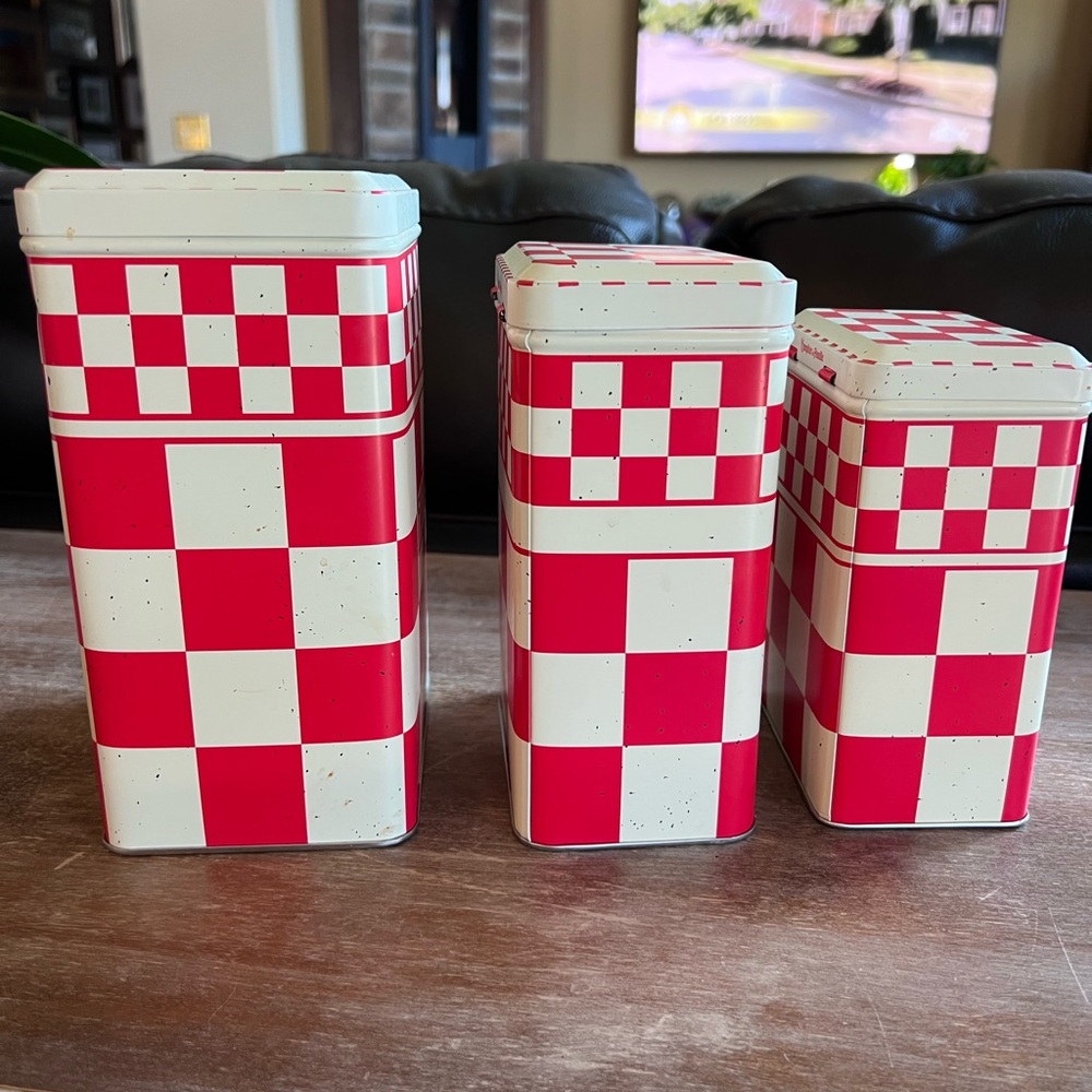 𝑪𝒐𝒎𝒕𝒐𝒊𝒓 𝒅𝒆 𝑭𝒂𝒎𝒊𝒍𝒍𝒆 French Canister Set Red and Cream Tins Kitchen farmhouse - Picture 9 of 9